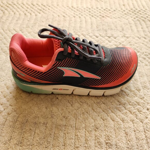 Altra Women’s Torin 2.5 Running Shoes | Size 7 | Zero Drop | Coral Pink/Grey - Picture 3 of 15